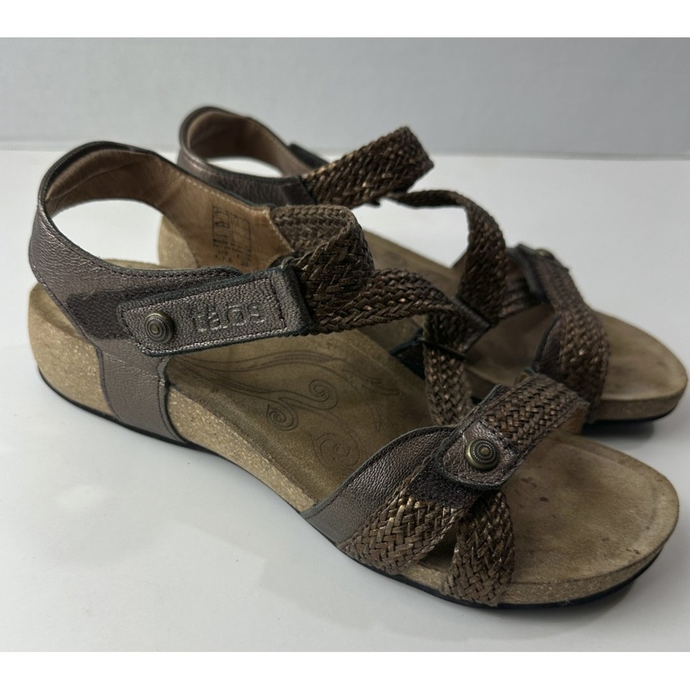 Taos Trulie Sandals Pewter Metallic Leather Woven Strappy Hook Loop Size 7 - 7.5 - Picture 6 of 16